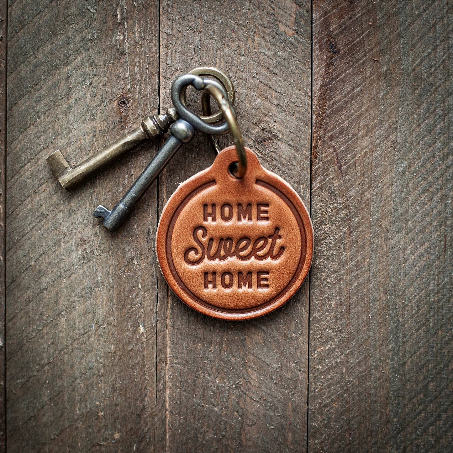Home Sweet Home Leather Motel Style Keychain Circle by Sugarhouse Leather